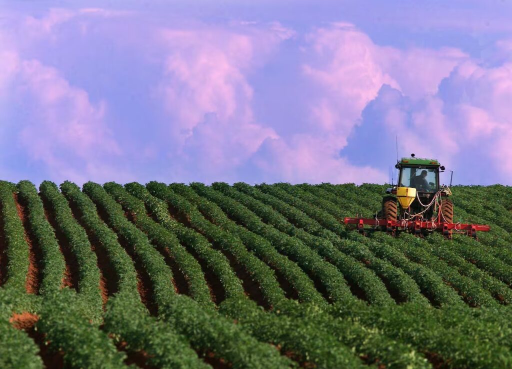 Farm Worker Jobs in Canada with Visa Sponsorship